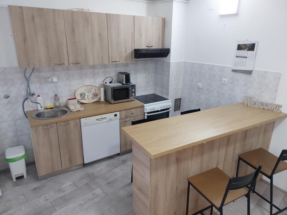 Stefan Apartman Нови-Сад Экстерьер фото